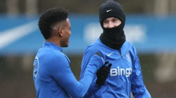 اعتراف عائلي.. كواليس انتقال بالمر إلى السيتي بقميص الغريم مانشستر يونايتد